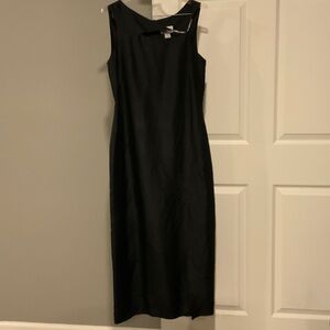 Robbie Bee Classic Black Midi Dress